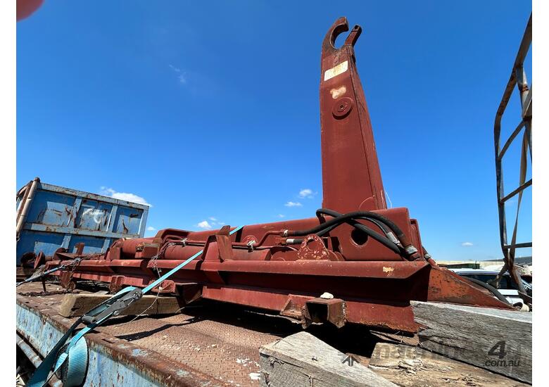 Buy Used Hook Lift For Truck Hooklift Trailer in , Listed on Machines4u