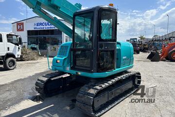 KOBELCO - CK90UR tight access rough terrain slewing crane