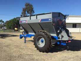 NEW GASON 7370 SPREADER - picture1' - Click to enlarge