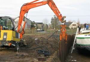 GANZ - Pajot 600 Air Pile Hammer