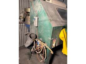 Carsburg Engineering Upright Sandblasting Unit  - picture2' - Click to enlarge