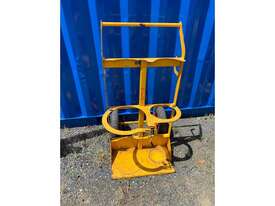 OXY BOTTLE TROLLEY - YELLOW - picture0' - Click to enlarge