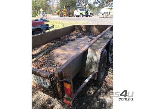 2000 Traralgon Trailers Tandem Axle Box Trailer