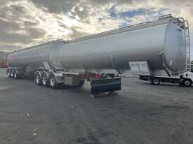 2010 Holmwood Highgate TS40-AHH-NSD B-Double Fuel Tanker Set - picture0' - Click to enlarge