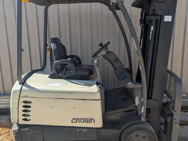 CROWN 1.8T Electric Forklift with Container Mast - picture0' - Click to enlarge