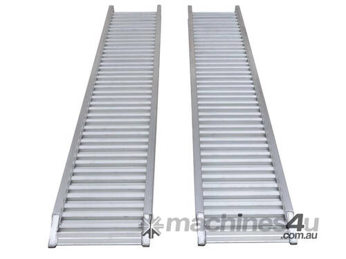 caption 4-Tonne 2.3m x 420mm Aluminium Loading Ramps