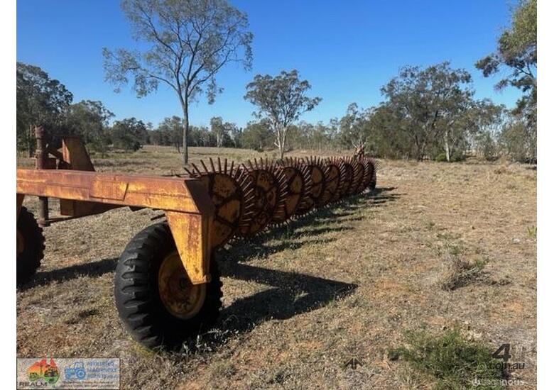 caption (2277) PEDERICK 8 wheel stick rake (Goondiwindi, QLD)