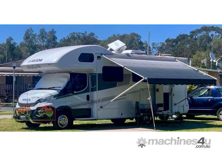 caption (7611) 2018 Iveco Luxury Motorhome ( Location Newcastle Nsw ) (Newcastle, NSW)