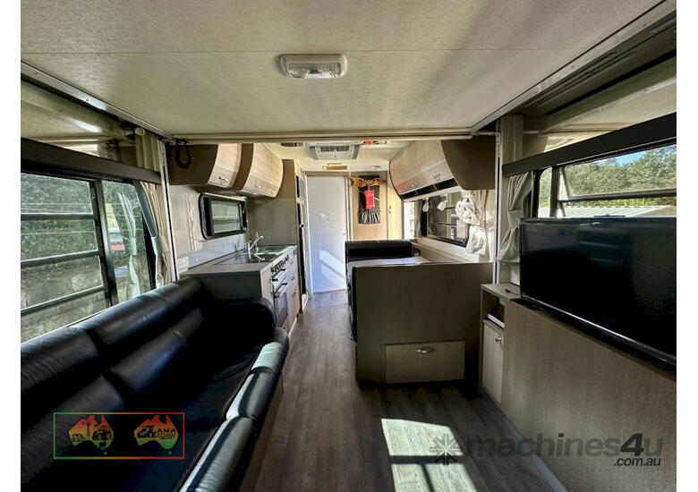 caption (7611) 2018 Iveco Luxury Motorhome ( Location Newcastle Nsw ) (Newcastle, NSW)