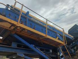 Fintec 542 Two Deck Screening Plant - Recent Engine Rebuild - picture2' - Click to enlarge