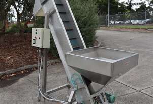 Stainless Steel Hopper Feeder Elevator Conveyor - RR Fisher