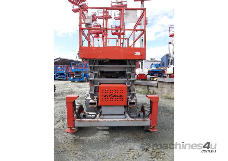 caption 12/2015 Skyjack SJ9250 RT4WD - 2030 Compliance Date included