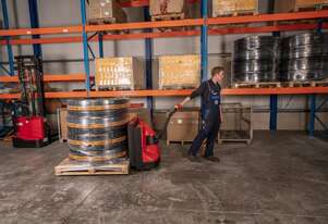 EP 2.5T PALLET TRUCK EPT25-WA -ELECTRIC 24V, Straddle