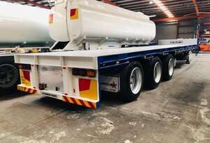 Stonestar Extendable Drop Deck Trailer - Unmatched Strength!