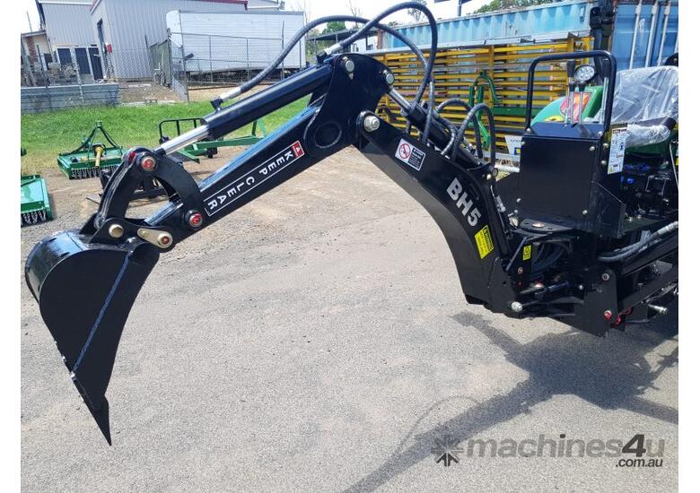 caption AgKing - Tractor Backhoe BH5 for 30HP