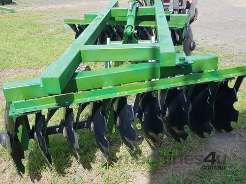 caption AgKing - Trailing Disc Harrow 18 Plate - Heavy Duty