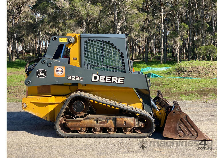 caption John Deere 323E Skid Steer Loader