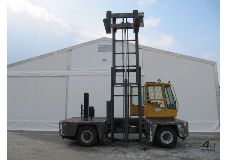 caption Baumann Diesel Sideloader (Used)