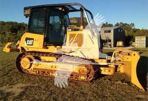 2024 Sweeps CATERPILLAR D6K-1 (INCLUDING DOOR SCREENS) BS02