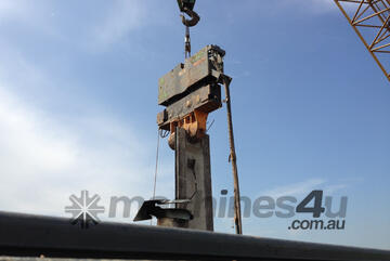 ICE 416L Vibratory Hammer and Power Pack - Crane Suspended - Single or Double Clamp