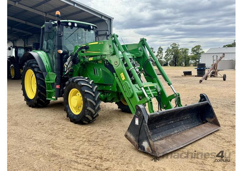 caption JOHN DEERE 6140M Tractor with 643R FEL