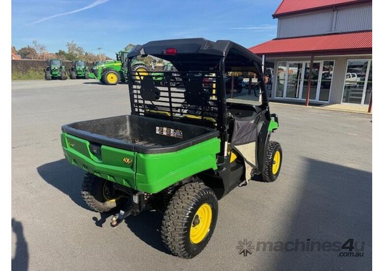 caption 2015 John Deere XUV 550 GREEN Atvs Gators