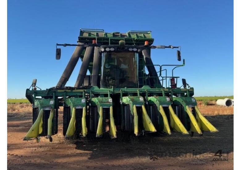 caption 2011(circa) John Deere 7760 Cotton Picker (UNIT 223)