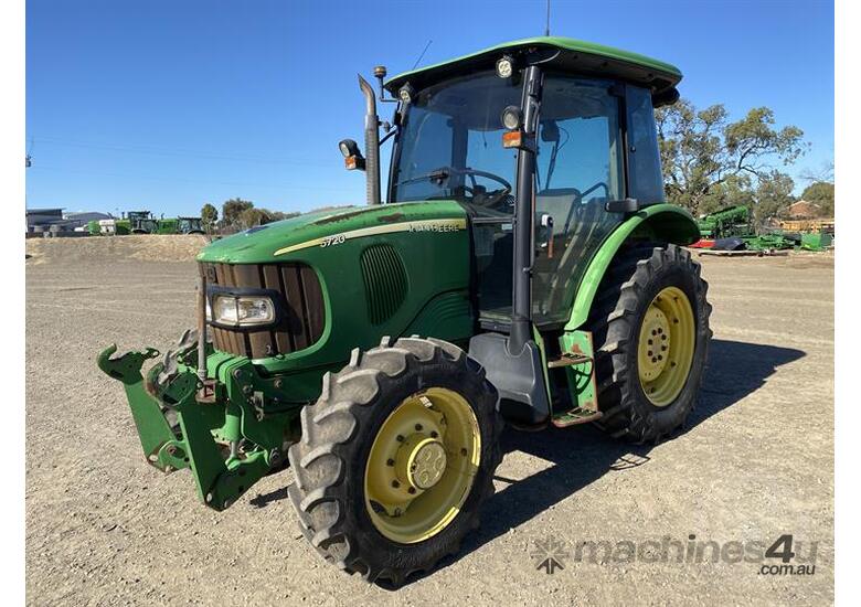 caption John Deere 5720 MFWD