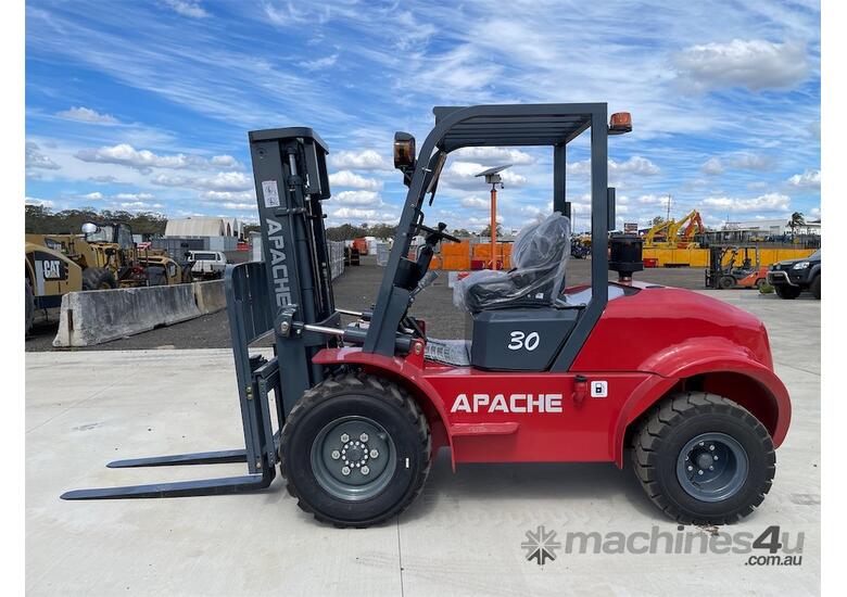 3 Ton All Terrain Forklift