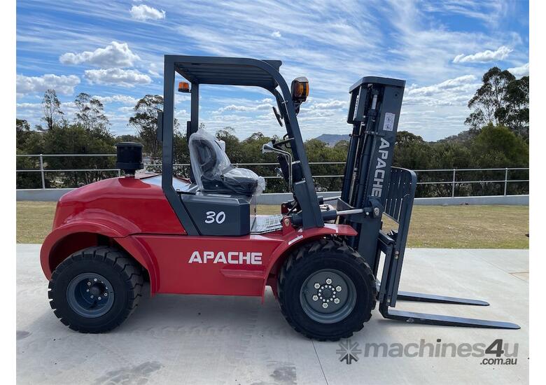3 Ton All Terrain Forklift