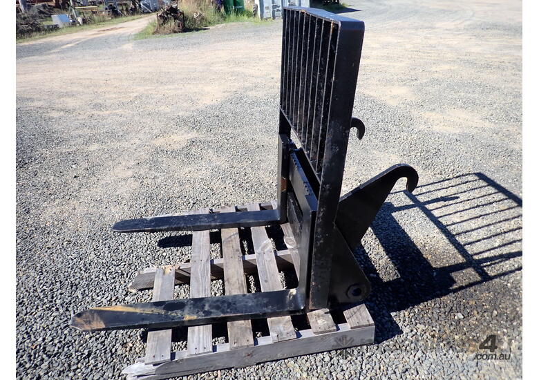 JCB telehandler fork attachment