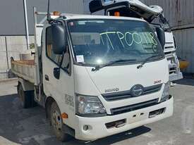 Hino 616 - picture0' - Click to enlarge