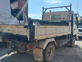 Hino 616 - picture2' - Click to enlarge