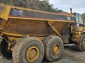 2002 Caterpillar 730 - picture1' - Click to enlarge