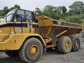 2002 Caterpillar 730 - picture9' - Click to enlarge