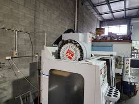 Haas VOP-C CNC Milling Machine - picture0' - Click to enlarge