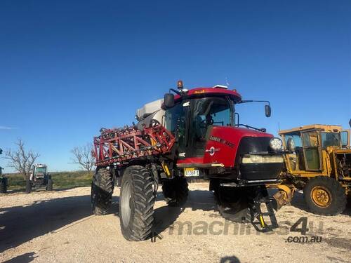 2017 Case IH Patriot 4430 Sprayer 