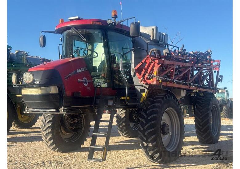 2017 Case IH Patriot 4430 Sprayer 