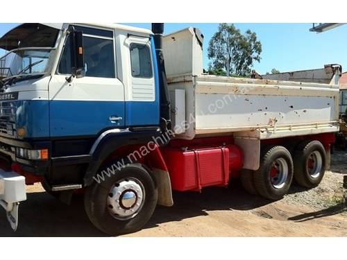 Hire steel Body truck tippers 