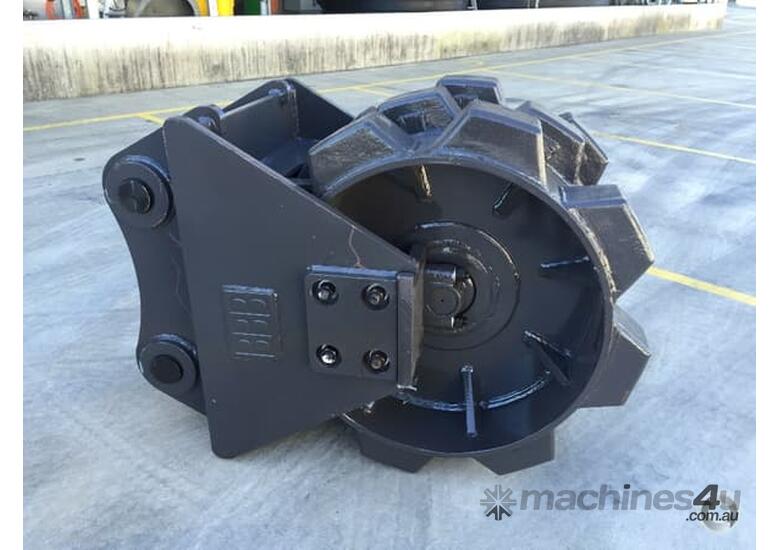 caption BETTA BILT BUCKETS 20 TONNE COMPACTION WHEEL