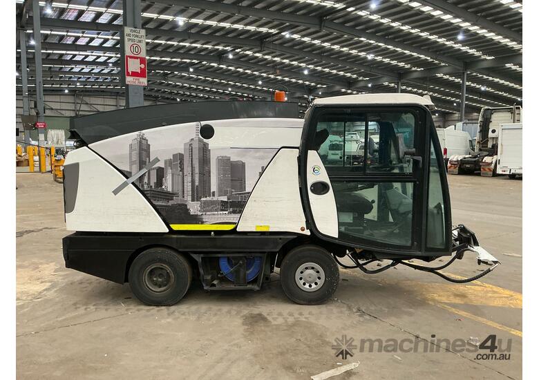 2015 McDonald Johnston Water Cart