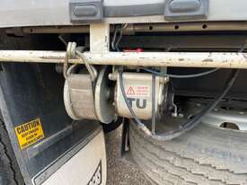 2018 Nixon Engineering Two Axle Tandem Axle Pig Trailer (Curtainsider) - picture2' - Click to enlarge