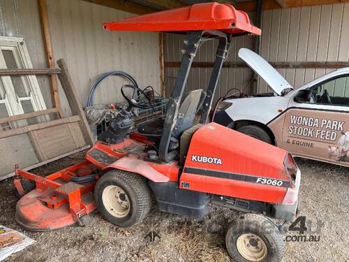 Kubota F3060 Ride-On Mower