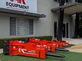 Excavator Rock Breakers - picture0' - Click to enlarge