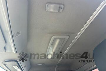 Hino 2012   FD1J Car Carrier Hino 2012   FD1J Car Carrier