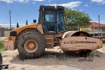 2001 Case SV216 Smooth Drum Roller