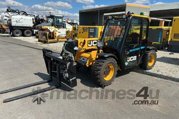 UN  2023 JCB 525-60E ELECTRIC TELEHANDLER U4933