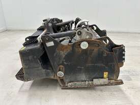 CAT Cold Planer - picture1' - Click to enlarge