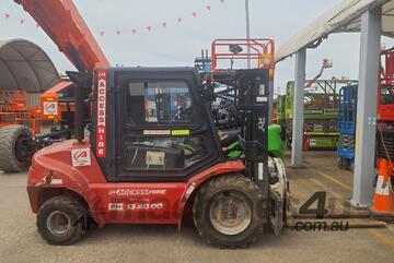 Royal T25Y 2017 2.5T Diesel Rough Terrain Forklift - 2,500kg Capacity, 3m Lift Height