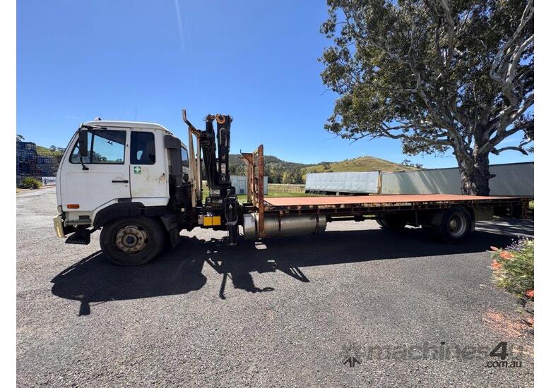 2007 NISSAN UD RIDGID CRANE TRUCK